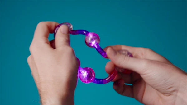 Atomic Tangle