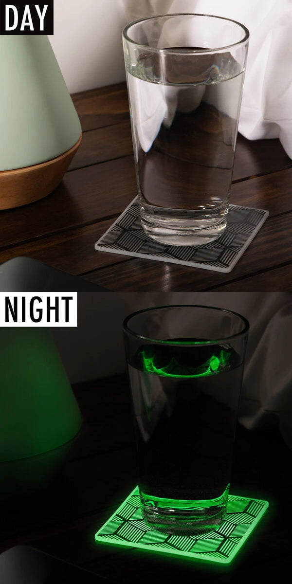 These photoluminescent silicone coasters are perfect for the bedtime water sipper, providing a glowing light to guide your glass back to where it belongs.