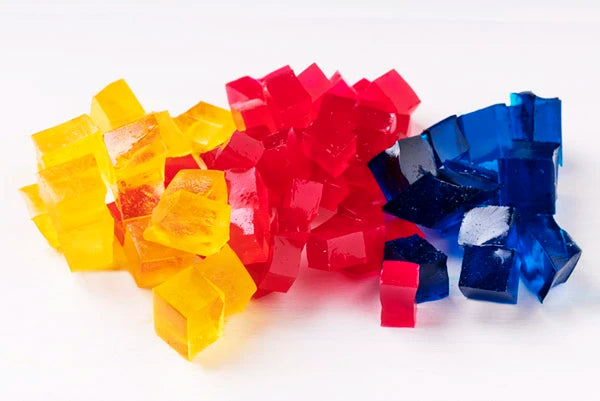 Each pack includes 3 colors of Qubes.