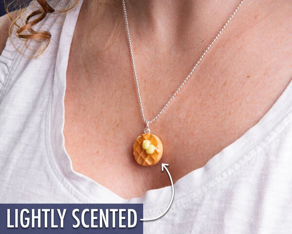 Scent: buttered waffle with maple syrup.