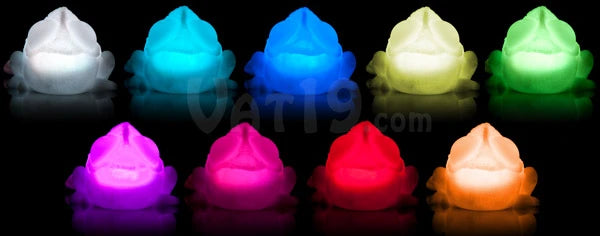 Huey the Color-Copying Chameleon Lamp can cycle through a wide array of colors.