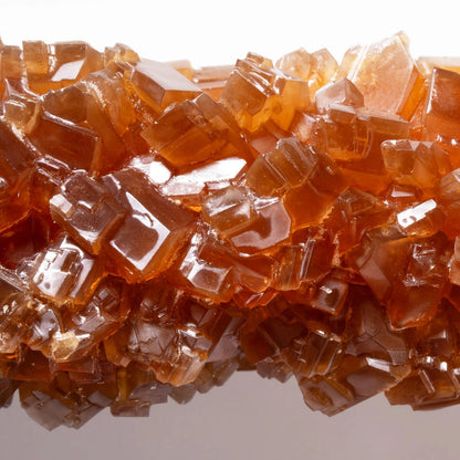 Crunchy rock candy combined with the delicious flavor of Dad's Root Beer!