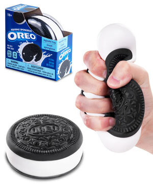 Oreo Squishy beauty shot