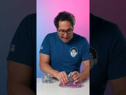 Crazy Aaron demos Mini Mini-Mart.