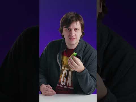 Xander, Katie, and Brenden try Claussen Gummy Pickles for the first time!