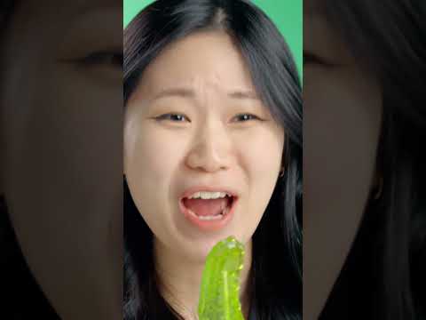 The Vat19 Crew tries the Dill Pickle Lollipop for the first time!
