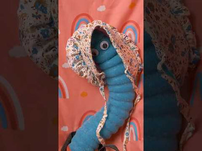 Video for Giant 2-Pound Sour Gummy Worm