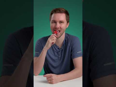Daniel tries the World's Smallest Spin Pop for the first time!
