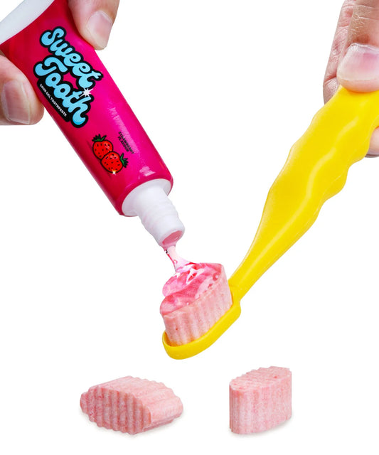 Sour Toothpaste Candy beauty shot